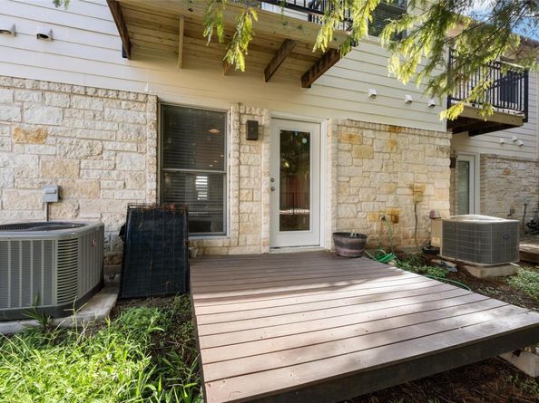 6900 E Riverside DR 12, Austin TX 78741