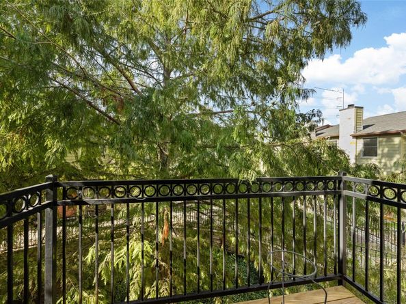 6900 E Riverside DR 12, Austin TX 78741