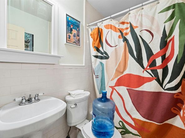 4308 Red River ST, Austin TX 78751