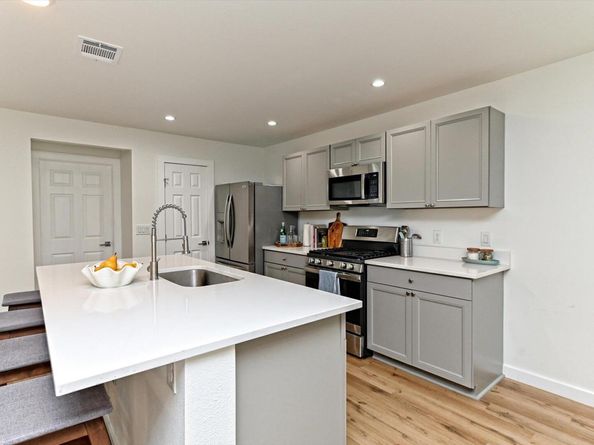 6300 Merriwood DR, Austin TX 78745