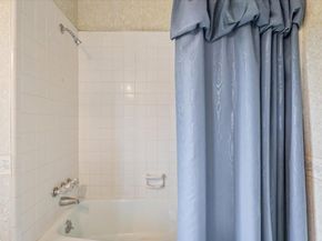 4015 Ramada TRL, Georgetown TX 78628