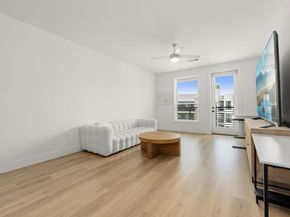 1701 Simond Ave 612, Austin TX 78723