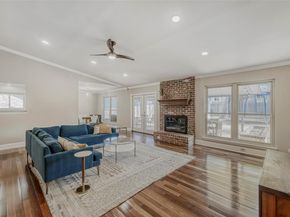 8303 Loralinda DR, Austin TX 78753