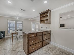 8303 Loralinda DR, Austin TX 78753