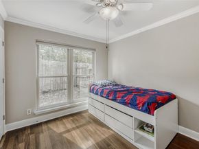 8303 Loralinda DR, Austin TX 78753