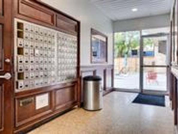 1800 Lavaca ST A107, Austin TX 78701