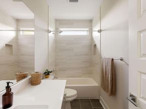 4907 Mendoza DR, Austin TX 78721