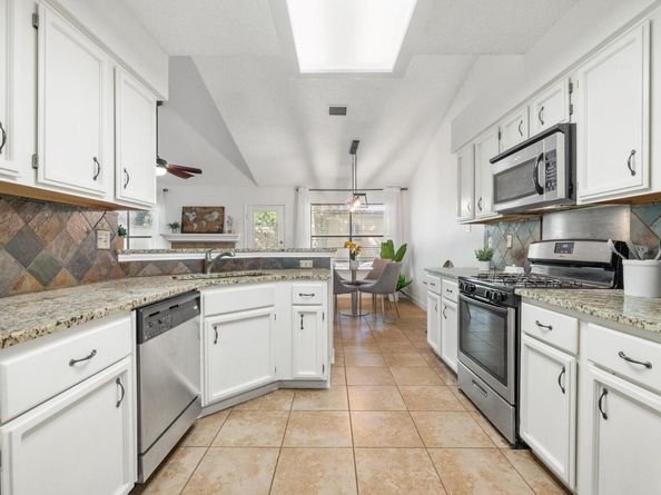 3319 Sweetgum TRCE, Cedar Park TX 78613