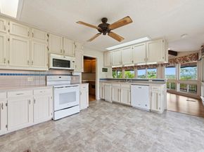 4831 Eck LN, Austin TX 78734