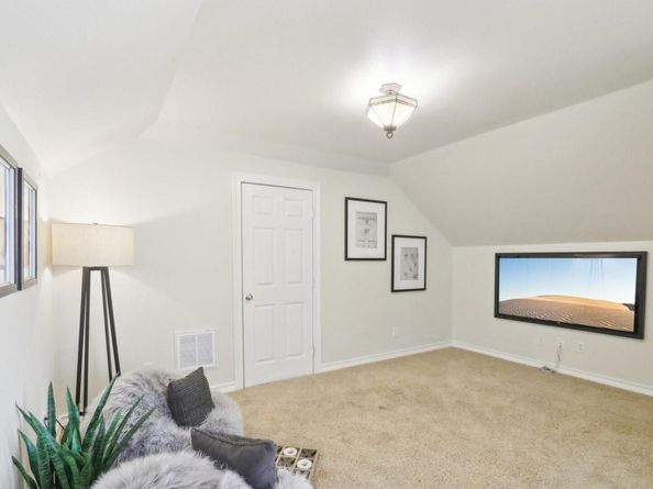 294 Logan Ranch RD, Georgetown TX 78628