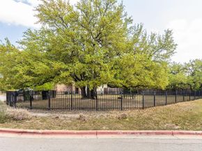 9406 Privet DR 25, Austin TX 78748