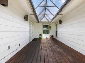 3303 Stardust DR, Austin TX 78757