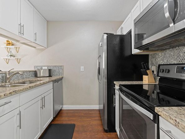 1906 Valley Hill CIR, Austin TX 78741
