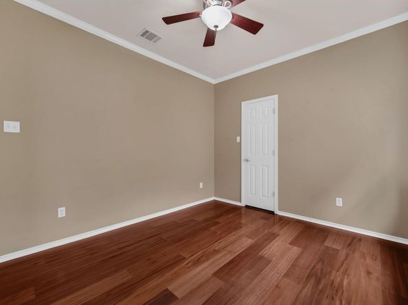 202 Muscovy LN, Cedar Park TX 78613