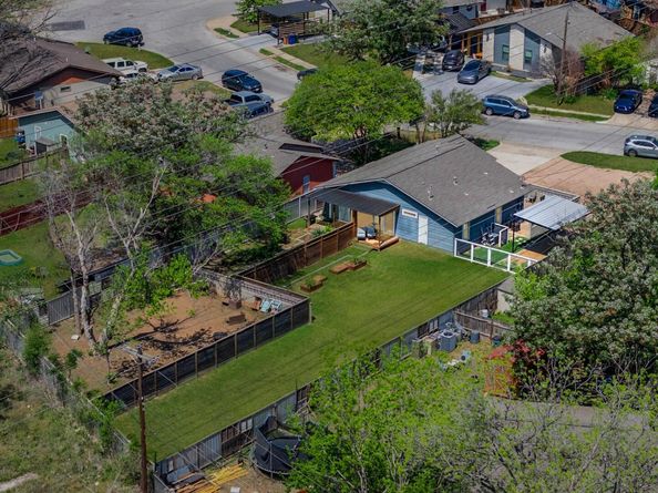 5707 Tracy Lynn LN A, Austin TX 78721