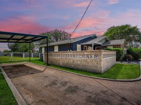 5707 Tracy Lynn LN A, Austin TX 78721