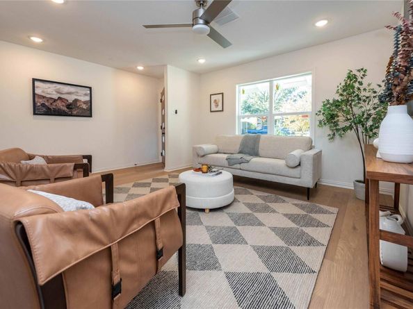 8101 Parkdale DR, Austin TX 78757