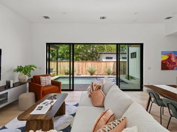1911 Piedmont Ave