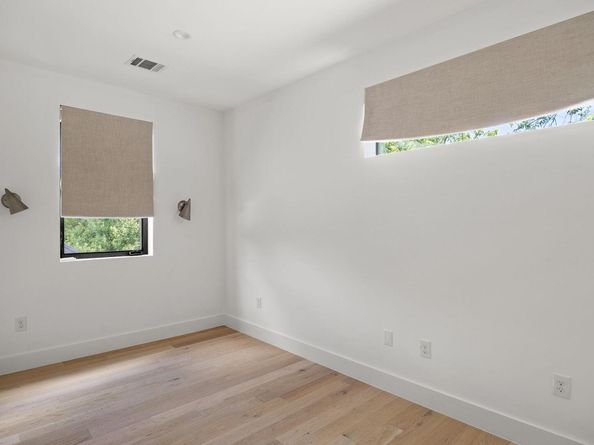 1911 Piedmont Ave, Austin TX 78757