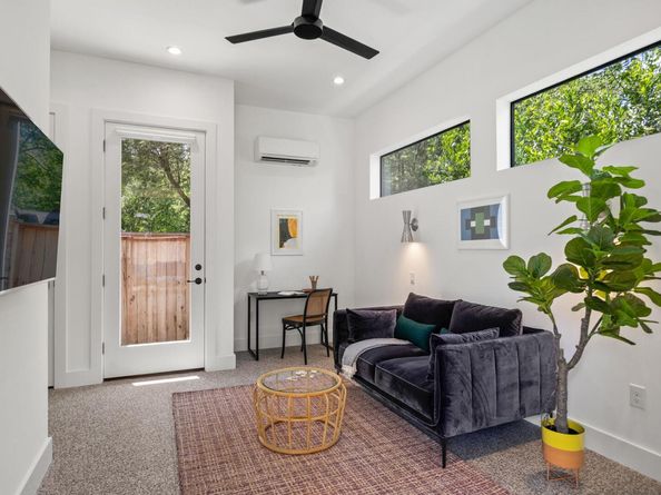1911 Piedmont Ave, Austin TX 78757