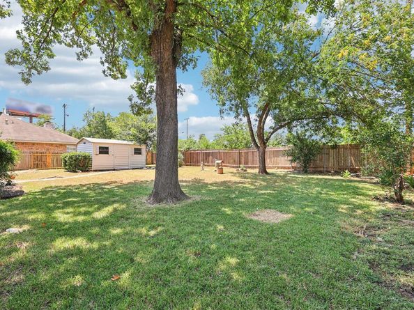 303 N Kings Canyon DR, Cedar Park TX 78613