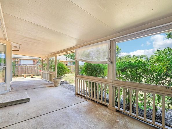 303 N Kings Canyon DR, Cedar Park TX 78613