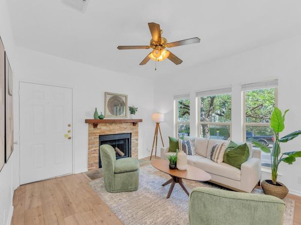 2414 Longview ST 101, Austin TX 78705