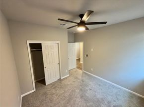 316 E Broade ST, Leander TX 78641