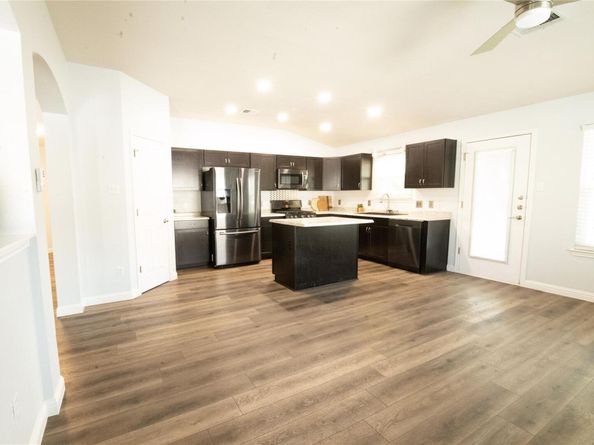 17506 Bottle Springs LN, Leander TX 78641
