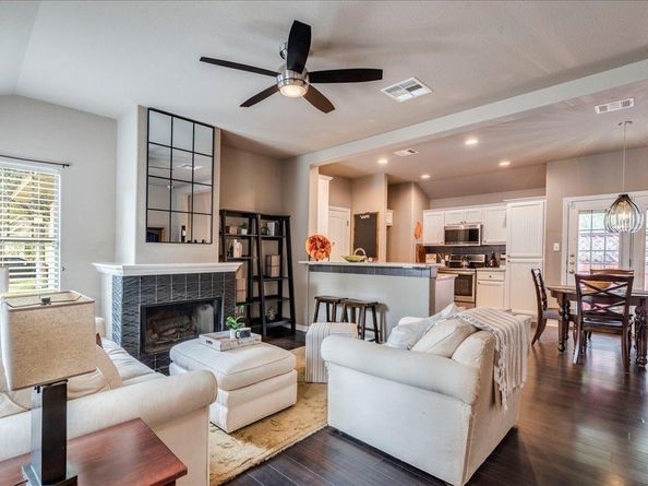 13604 Caldwell DR 19, Austin TX 78750