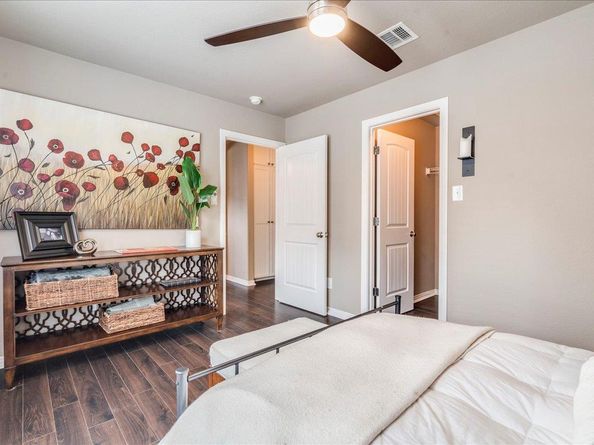 13604 Caldwell DR 19, Austin TX 78750