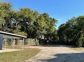 214 W University Ave, Georgetown TX 78626