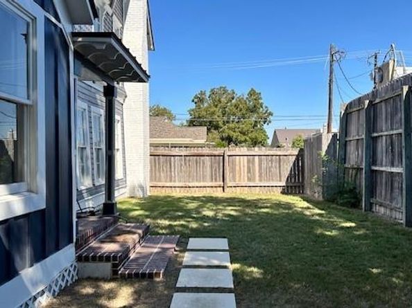 214 W University Ave, Georgetown TX 78626