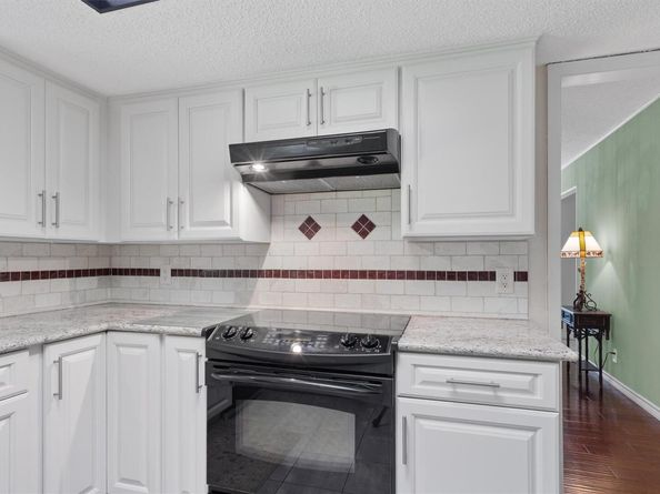13215 Woodthorpe ST, Austin TX 78729