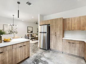 4805 Sara DR, Austin TX 78721