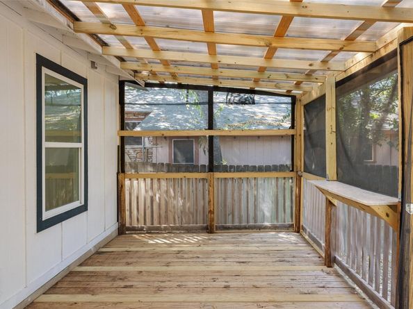 1176 Graham ST, Austin TX 78702