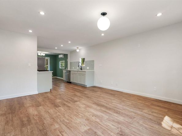 1176 Graham ST, Austin TX 78702