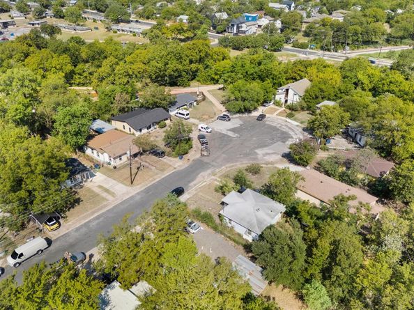 1176 Graham ST, Austin TX 78702
