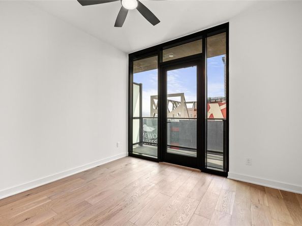 84 East Ave 1608, Austin TX 78701