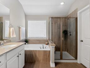 1041 Naranjo DR, Georgetown TX 78628