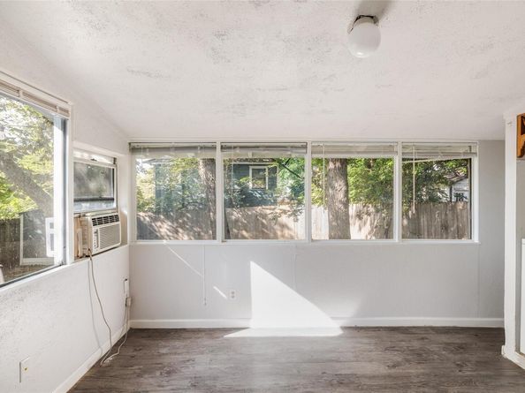 2102 Brackenridge ST, Austin TX 78704