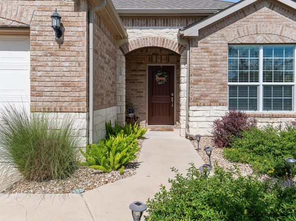 608 Kite Ridge ST, Georgetown TX 78633