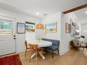 2000 Maple Ave, Austin TX 78722