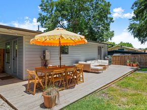 2000 Maple Ave, Austin TX 78722