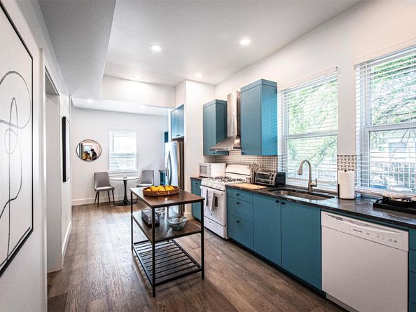 3405 Cedar ST, Austin TX 78705