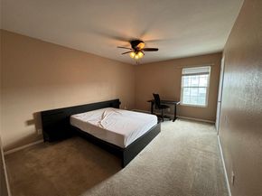 910 Duncan LN 43, Austin TX 78705