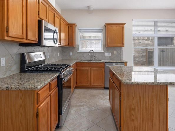 13516 Albania WAY, Austin TX 78729
