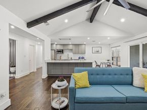 9421 Spring Hollow DR, Austin TX 78750