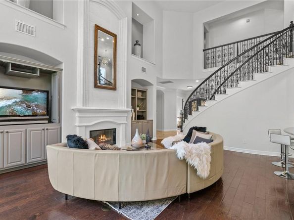 1905 Holiday Hills CV, Austin TX 78732