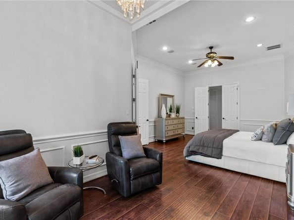 1905 Holiday Hills CV, Austin TX 78732